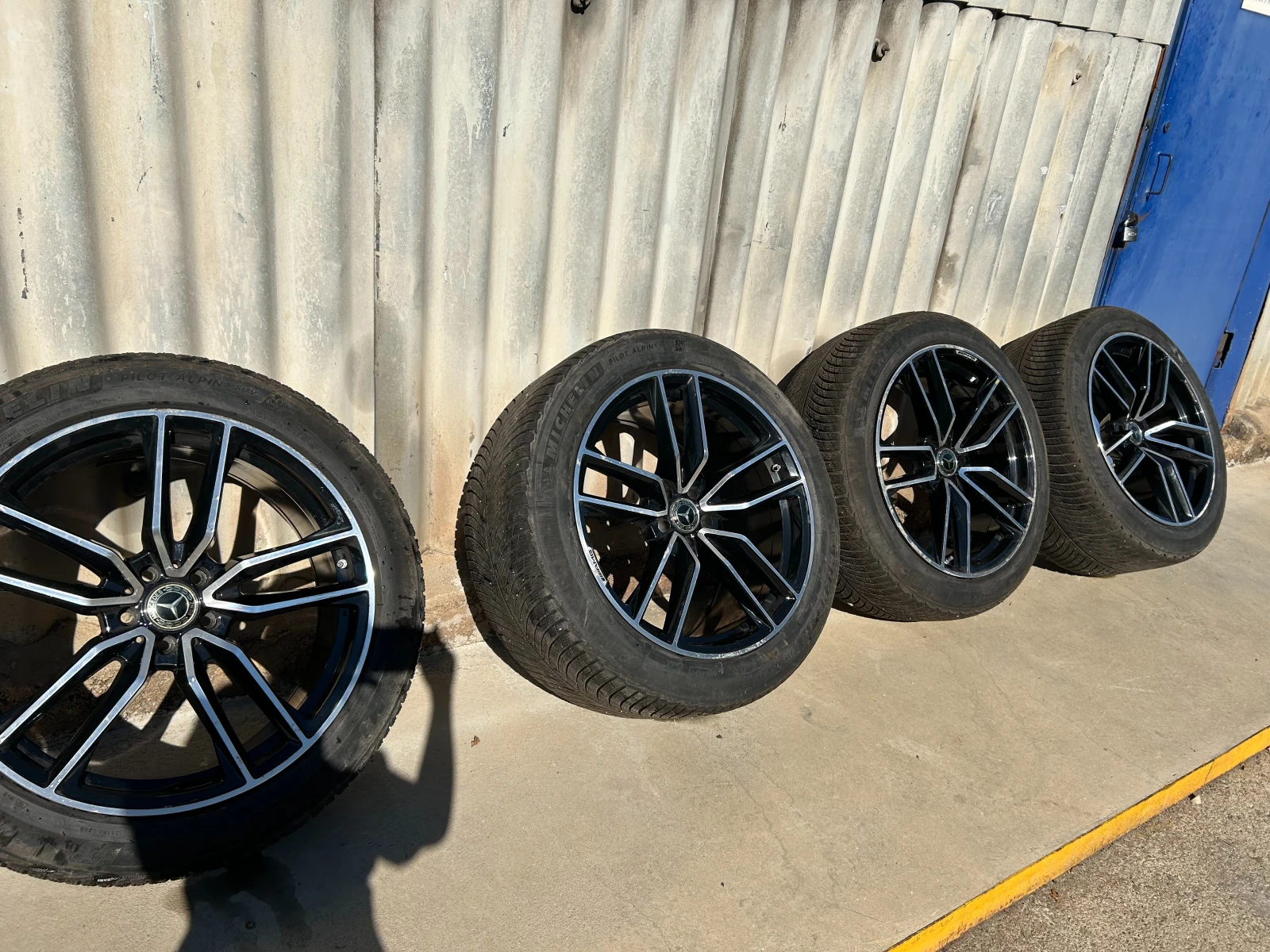    315/40R21  Mercedes-Benz | Mobile.bg   3