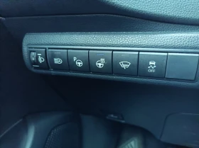 Toyota Corolla 2, 0 HYBRID, снимка 17