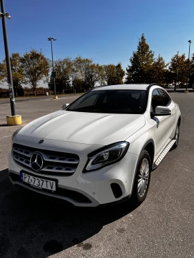     Mercedes-Benz GLA 180 x156