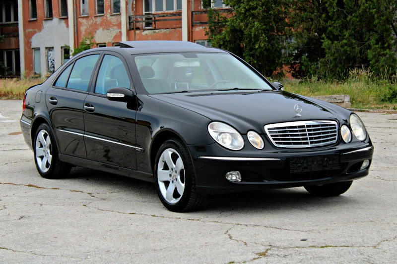 Mercedes-Benz E 320 V6 Full Швейцария, снимка 8 - Автомобили и джипове - 46385004