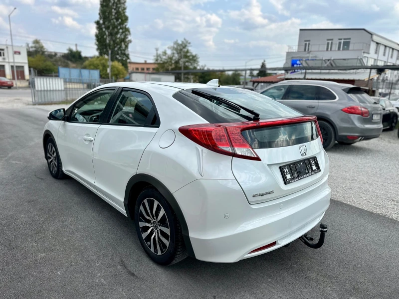 Honda Civic 1.6i-DTEC 120к.с LED, снимка 3 - Автомобили и джипове - 47321327