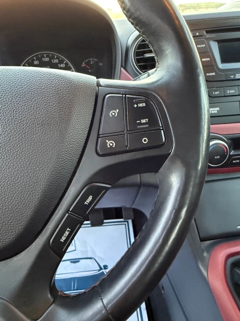 Hyundai I10 1.2i Vertex Швейцария, снимка 13 - Автомобили и джипове - 51430506