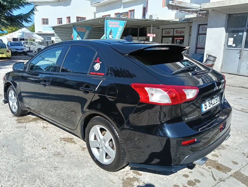 Mitsubishi Lancer 1.8 Mivec , снимка 6 - Автомобили и джипове - 52008460