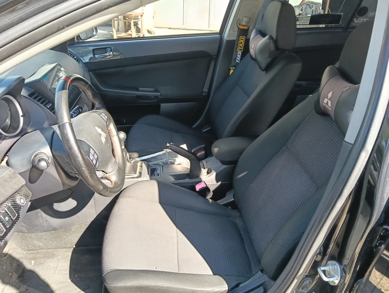 Mitsubishi Lancer 1.8 Mivec , снимка 12 - Автомобили и джипове - 52008460