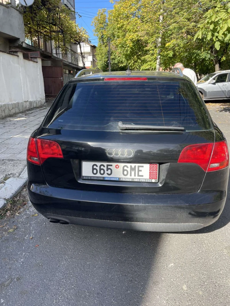 Audi A4 avant, снимка 4 - Автомобили и джипове - 52502919