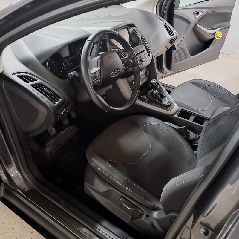 Ford Focus, снимка 6 - Автомобили и джипове - 52636781