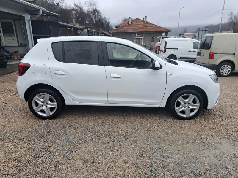 Dacia Sandero 1.0SCe* FACE* КЛИМА* EURO6, снимка 6 - Автомобили и джипове - 52686930