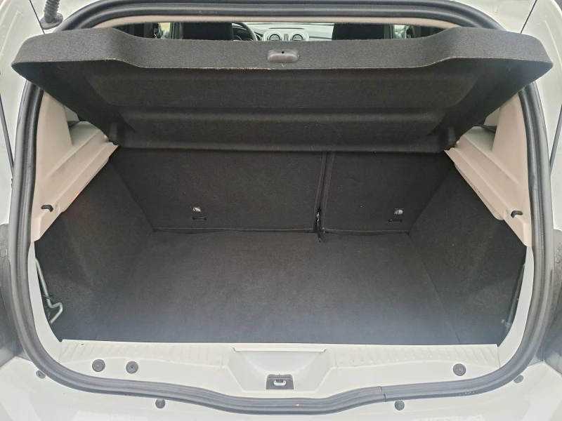Dacia Sandero 1.0SCe* FACE* КЛИМА* EURO6, снимка 11 - Автомобили и джипове - 52686930