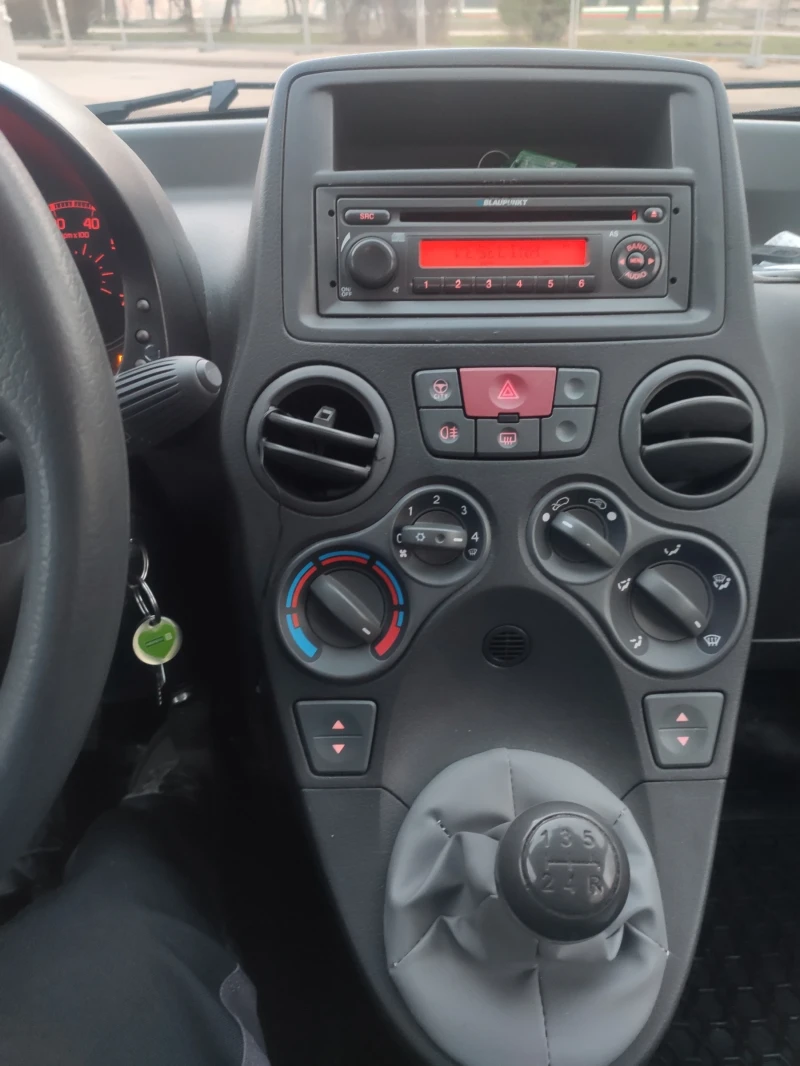 Fiat Panda 1.3 ГАЗ/БЕНЗИН, снимка 9 - Автомобили и джипове - 52854549