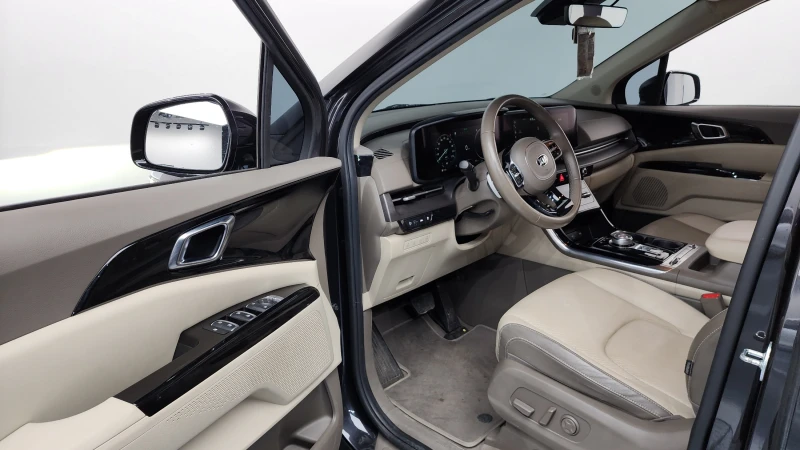 Kia Carnival 7 seater Noblesse autogeorge.com, снимка 10 - Автомобили и джипове - 53152948