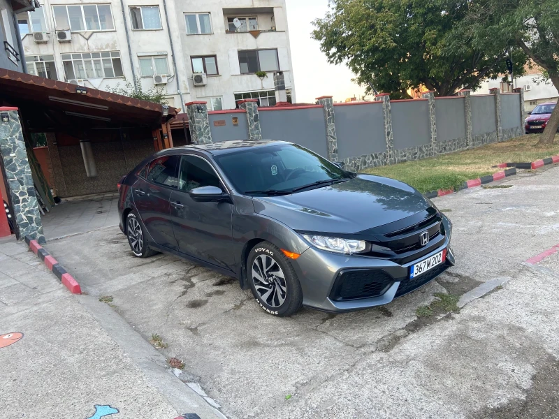 Honda Civic 1.5 Turbo, снимка 3 - Автомобили и джипове - 53231255
