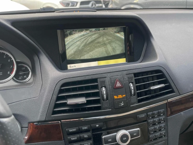 Mercedes-Benz E 350 * KEYLESS ENTRY* * ШИБЕДАХ* * ПОДГРЕВ* , снимка 12 - Автомобили и джипове - 53393965