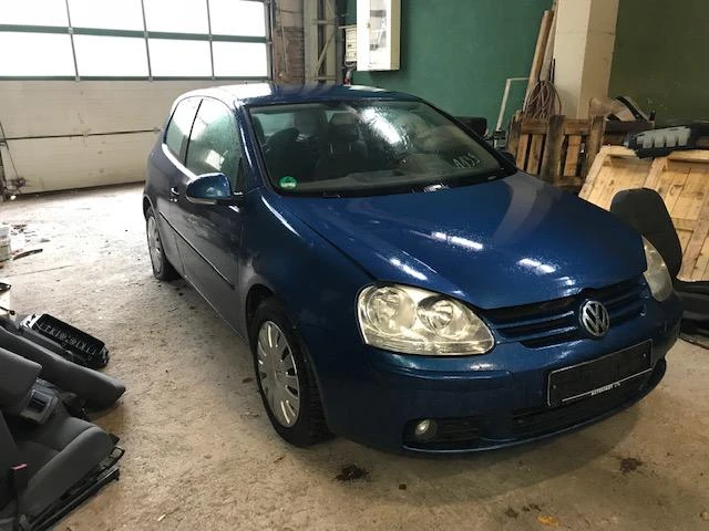 VW Golf 2.0 BMM BLS BKC , снимка 2 - Автомобили и джипове - 47290724