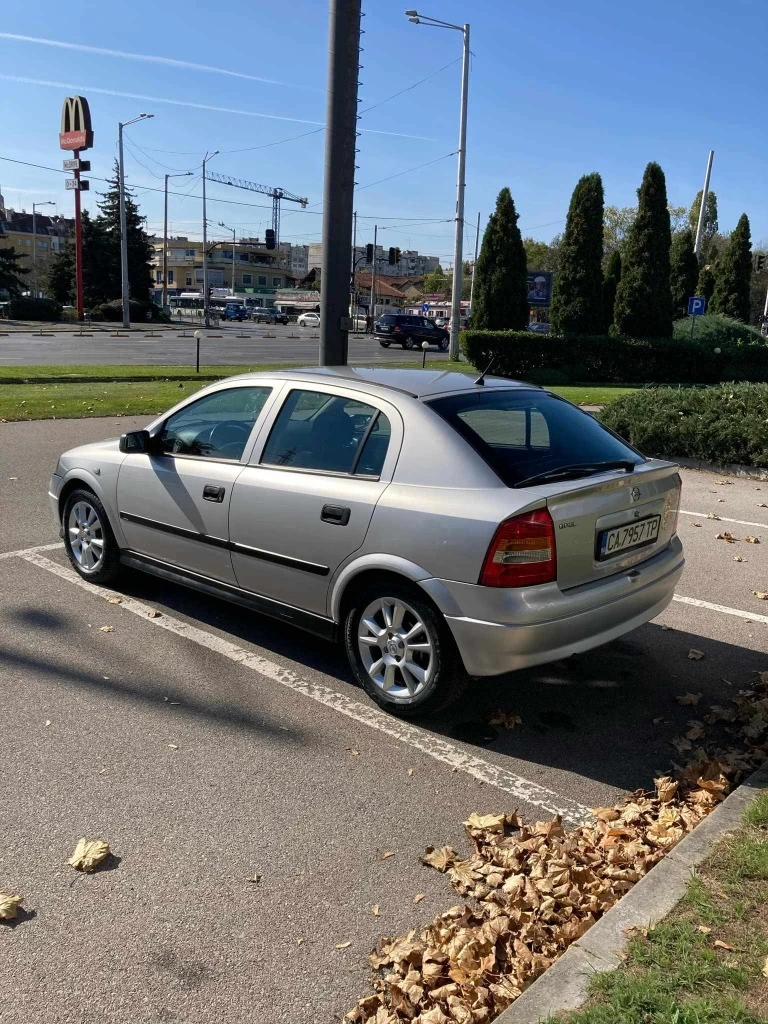 Opel Astra 1.4 16V , снимка 3 - Автомобили и джипове - 47385650