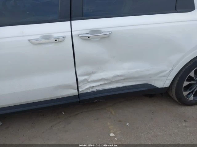 Kia Carnival ПОДГРЕВ* КОЖЕН САЛОН - изображение 8