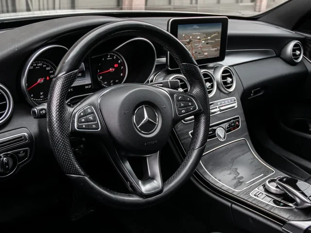 Mercedes-Benz C 300 !!4MATIC!! /AMG LINE/ SPECIAL, снимка 8 - Автомобили и джипове - 54967306
