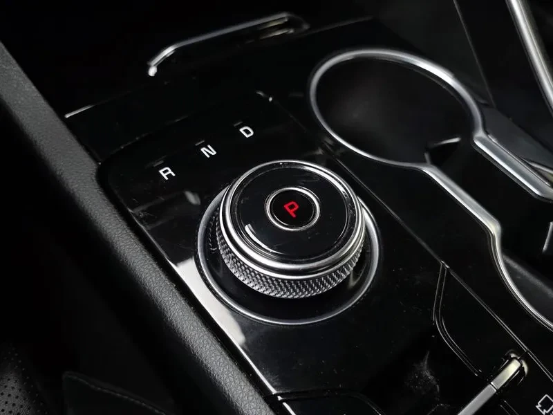 Kia K5 2.0 Trendy, снимка 9 - Автомобили и джипове - 55739385