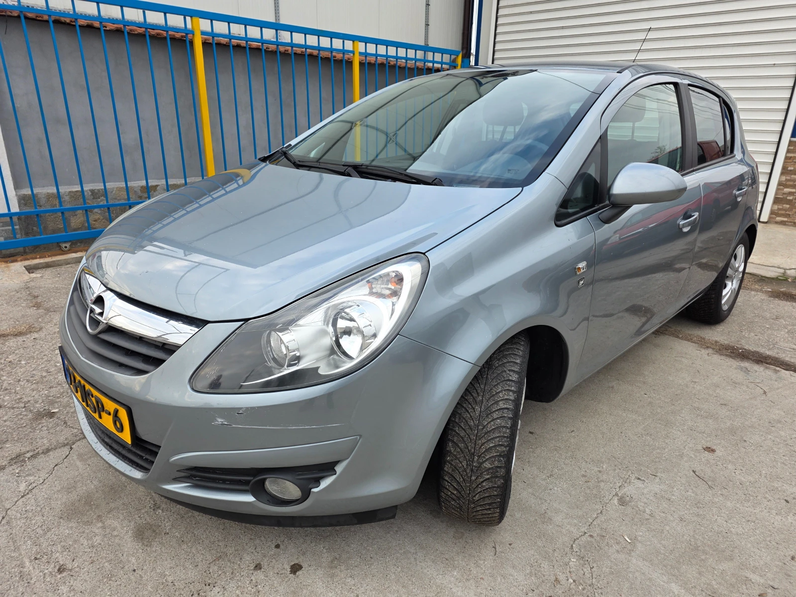 Opel Corsa 1.3 TD, снимка 1
