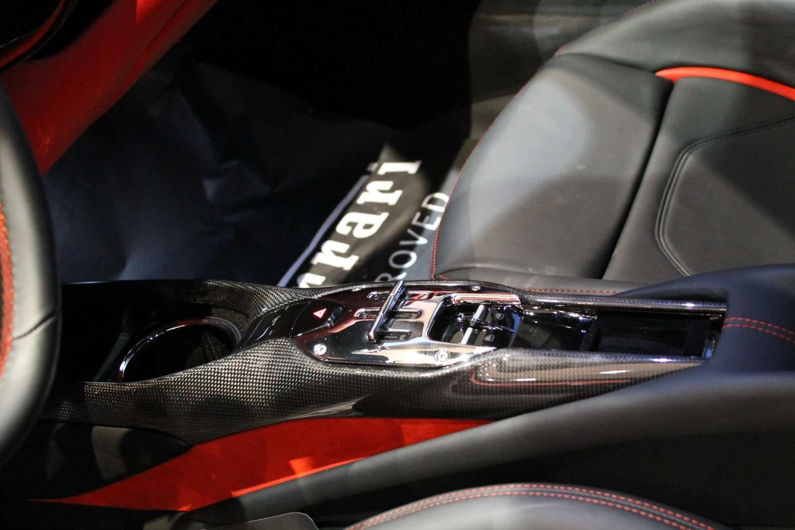 Ferrari 296GTB | Mobile.bg   13