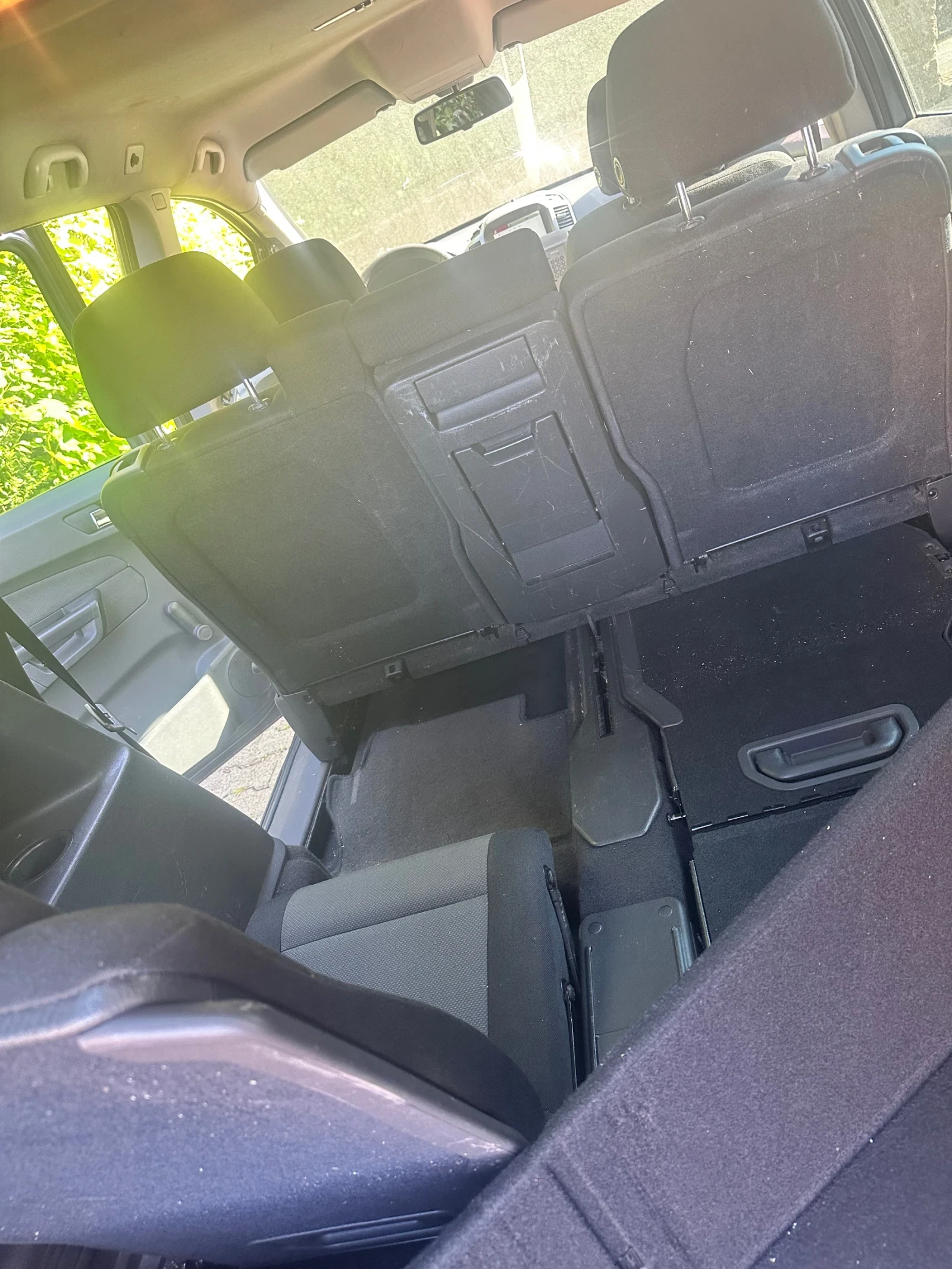 Opel Zafira Opel zafira 1.8 Benzin 7 местна  - изображение 10