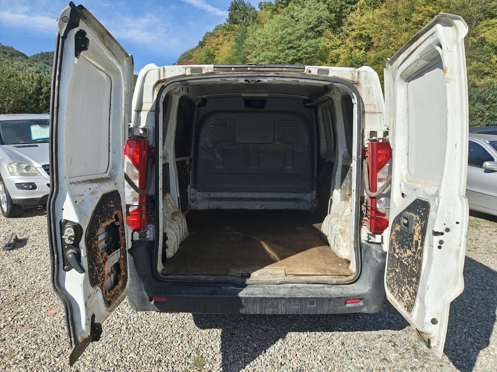 Peugeot Expert 1.6HDi klimatik  - изображение 4