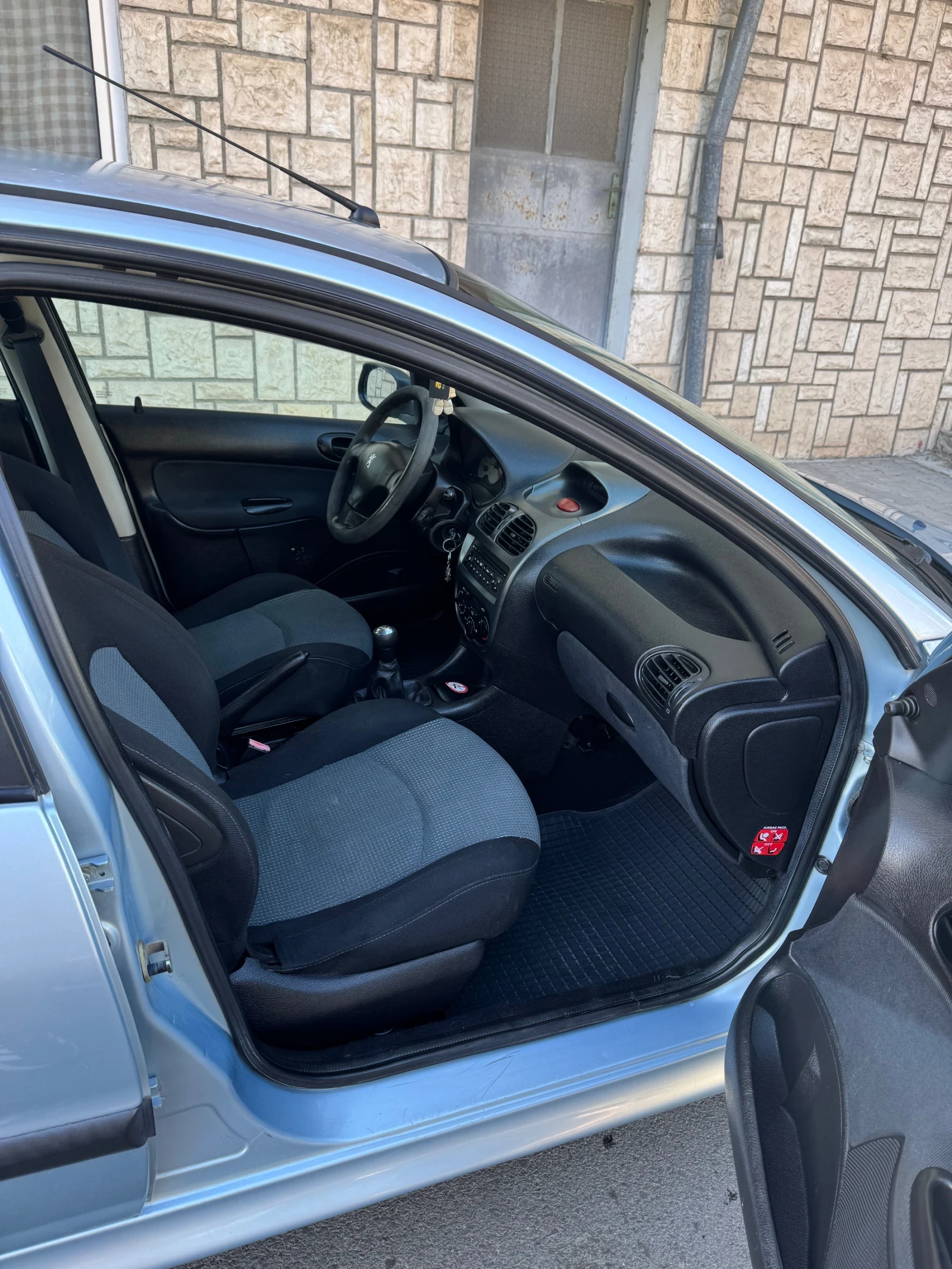 Peugeot 206  - изображение 9