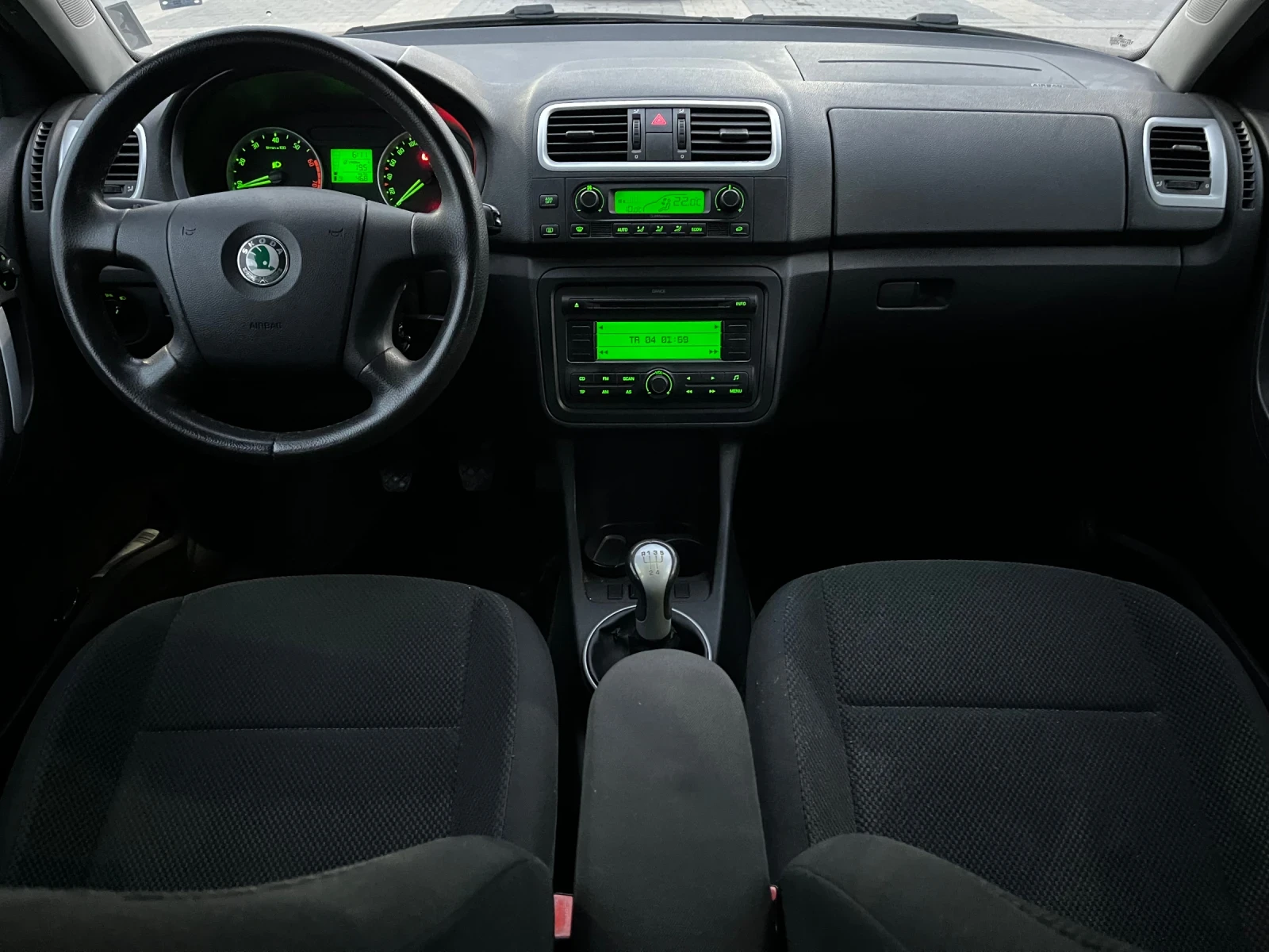 Skoda Fabia 1.4i 16V  - изображение 8