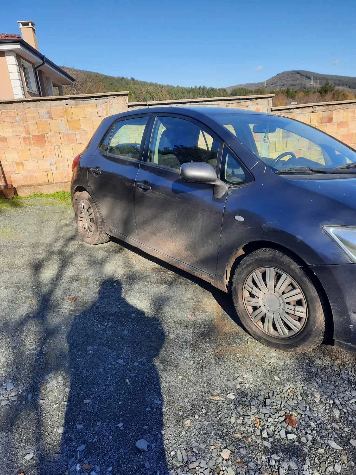 Toyota Auris  - изображение 2