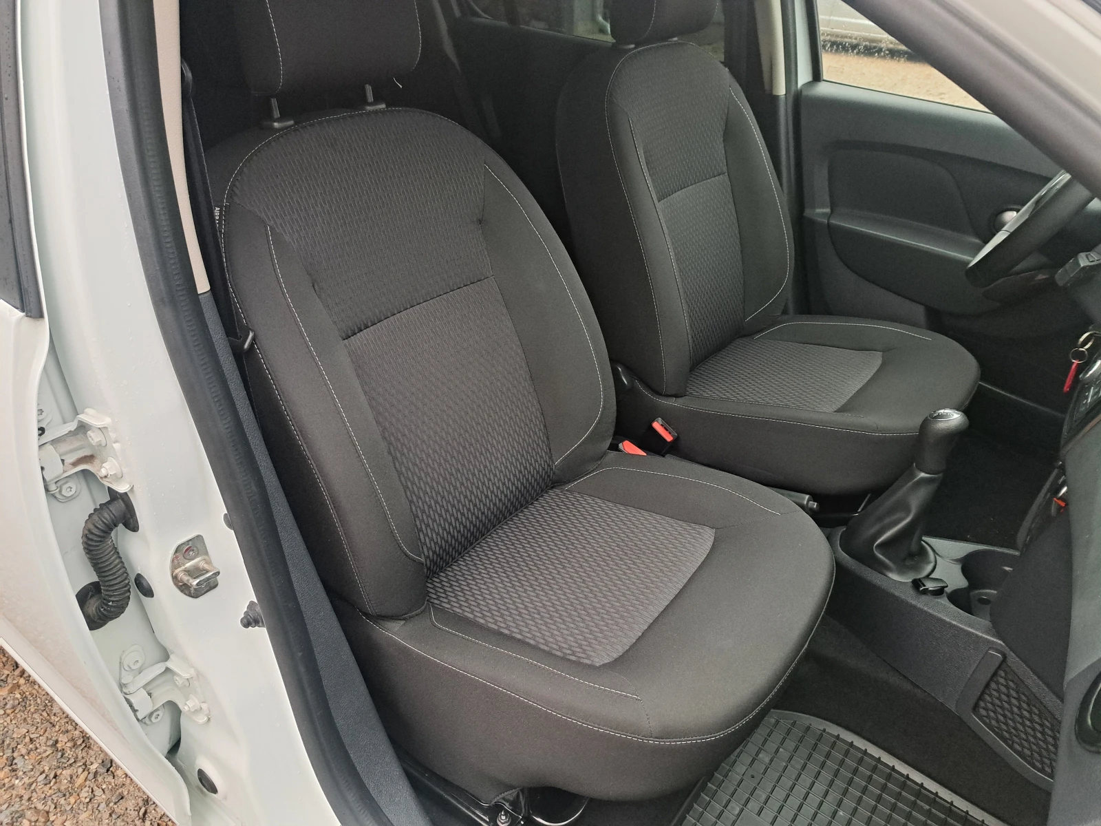 Dacia Sandero 1.0SCe* FACE* * EURO6 | Mobile.bg   9