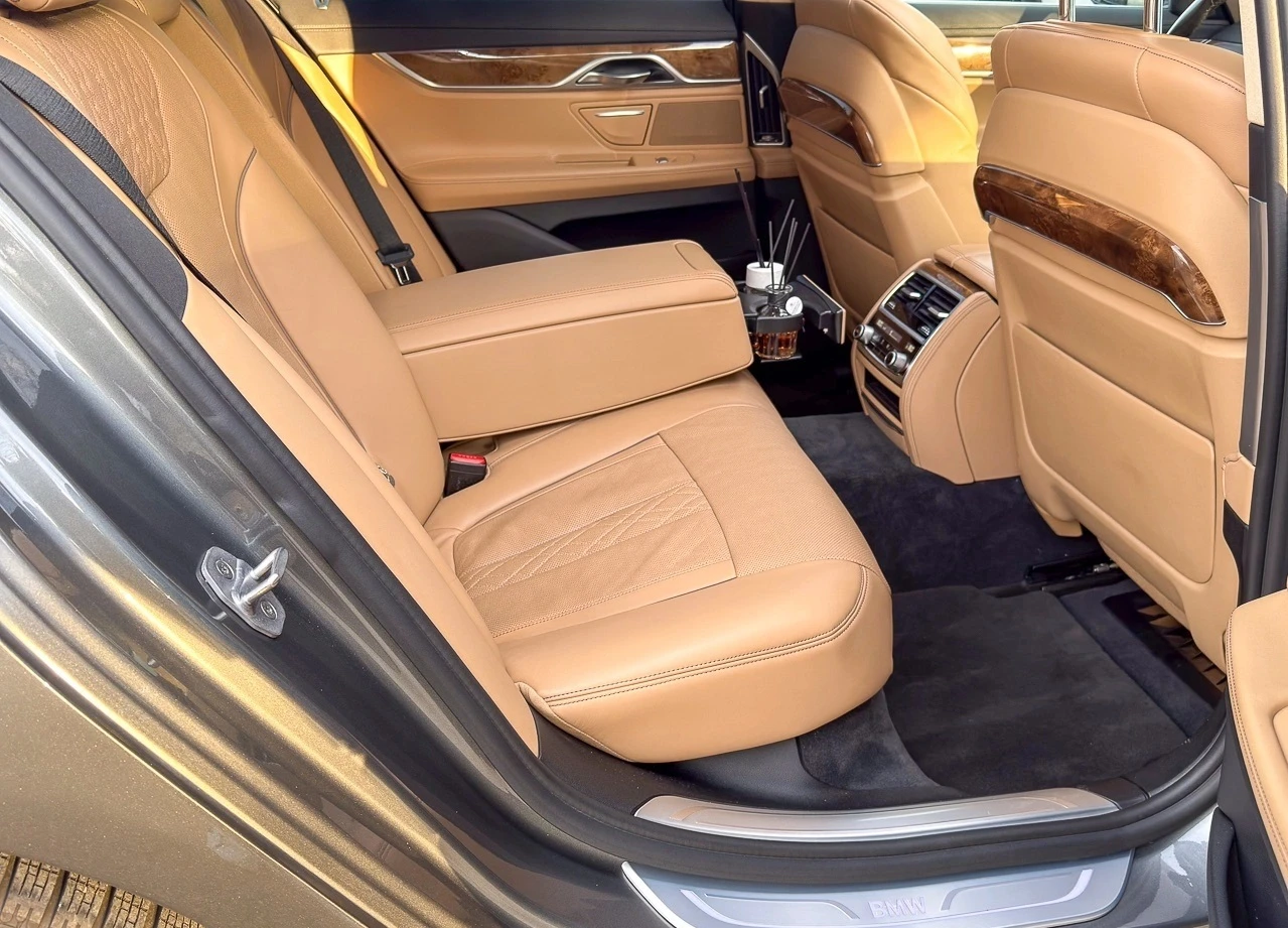 BMW 740 xDrive - изображение 9