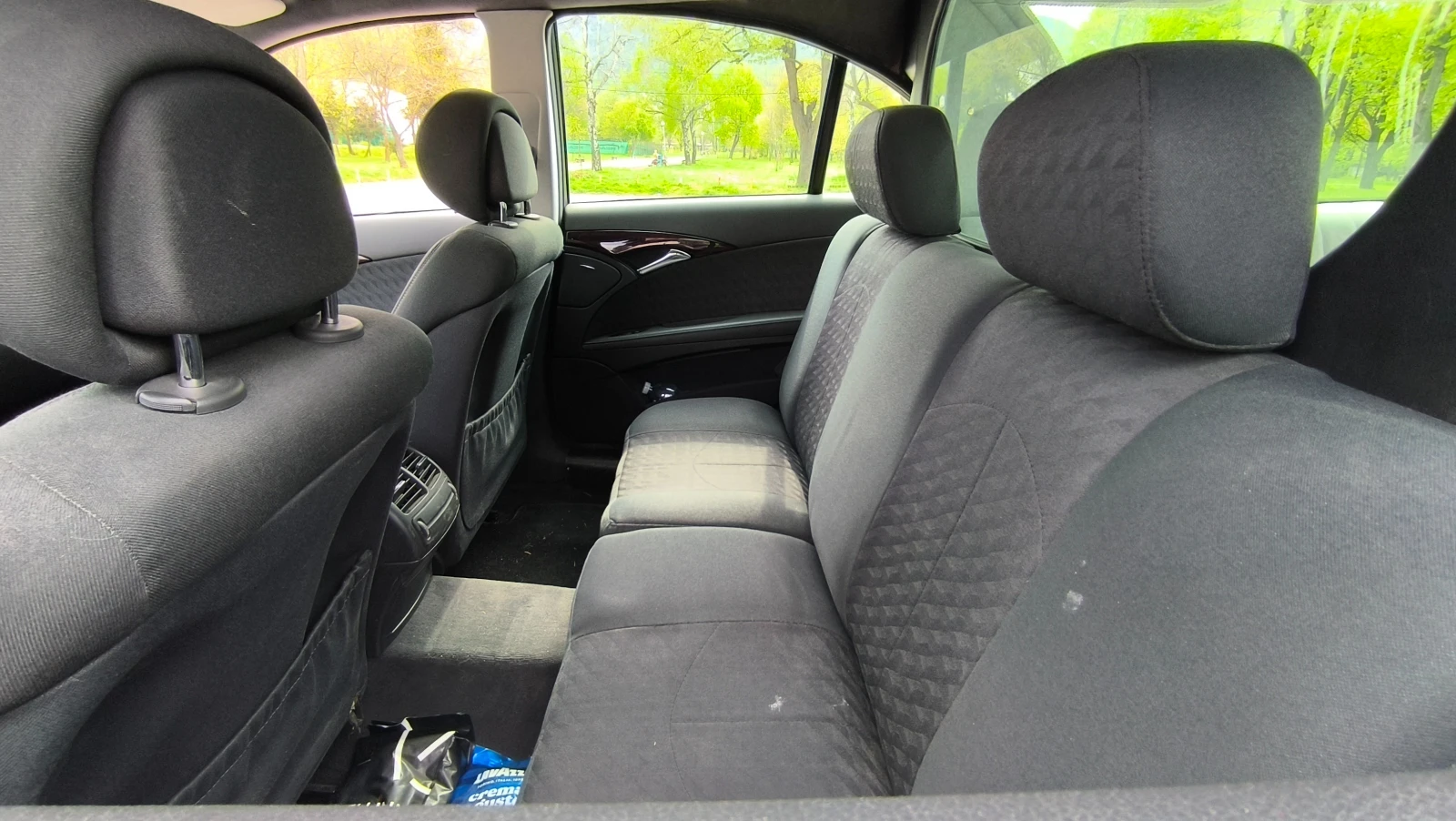 Mercedes-Benz E 300 Fraire, снимка 15 - Автомобили и джипове - 52743731