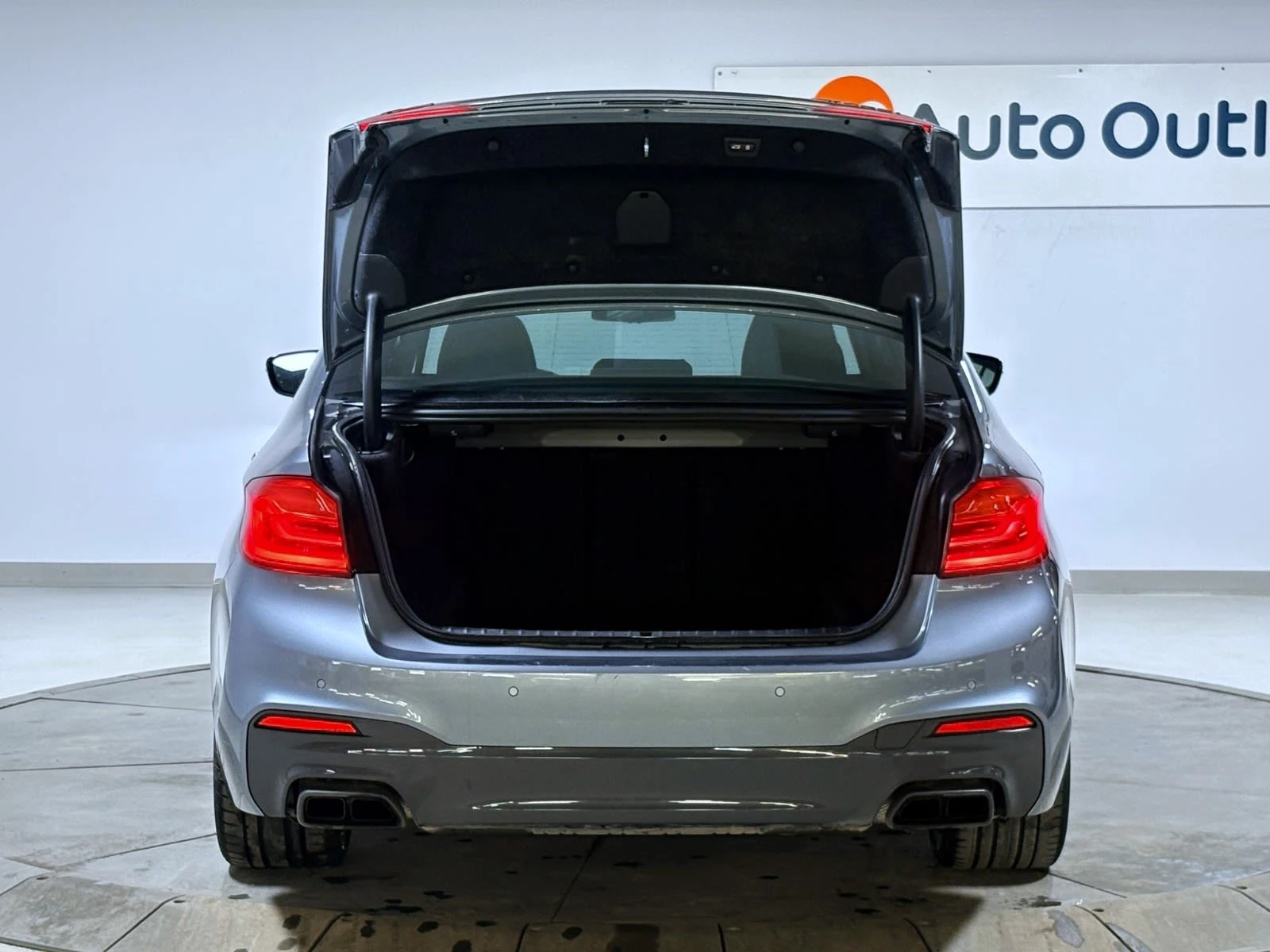 BMW 550 M-PERF PK| HARMAN| AIR| LANE ASSIST| DIST| ����� | Mobile.bg � ����������� 16