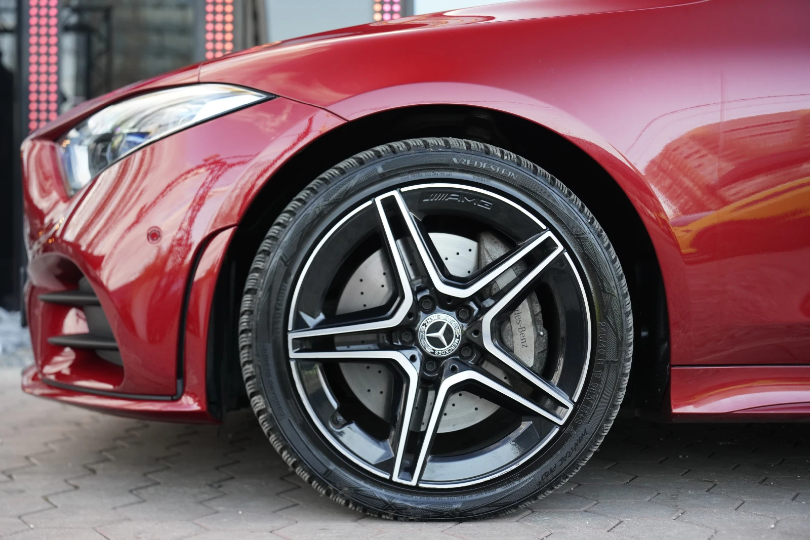 Mercedes-Benz CLS 400 d 4Matic AMG Line Night Package, снимка 14 - Автомобили и джипове - 53723846