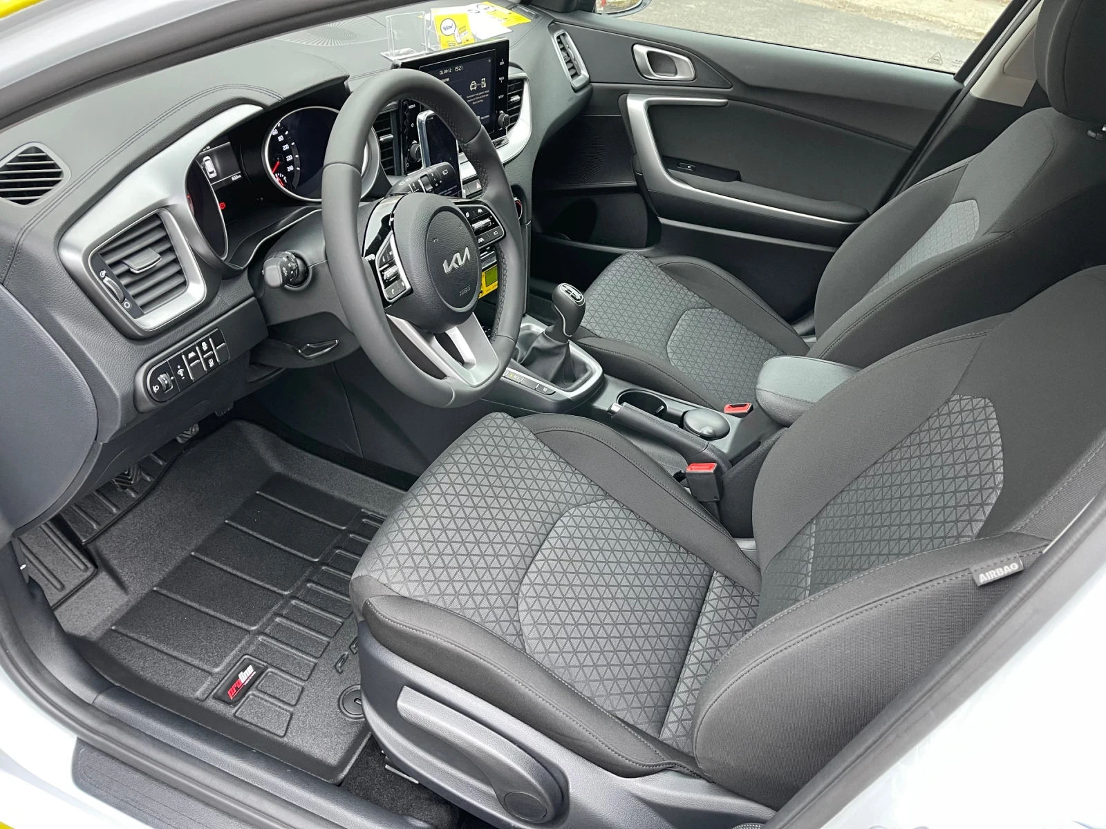 Kia Ceed 1.5 Бензин/Газ, 160Hp, Не харчи бензин, снимка 9 - Автомобили и джипове - 54121477