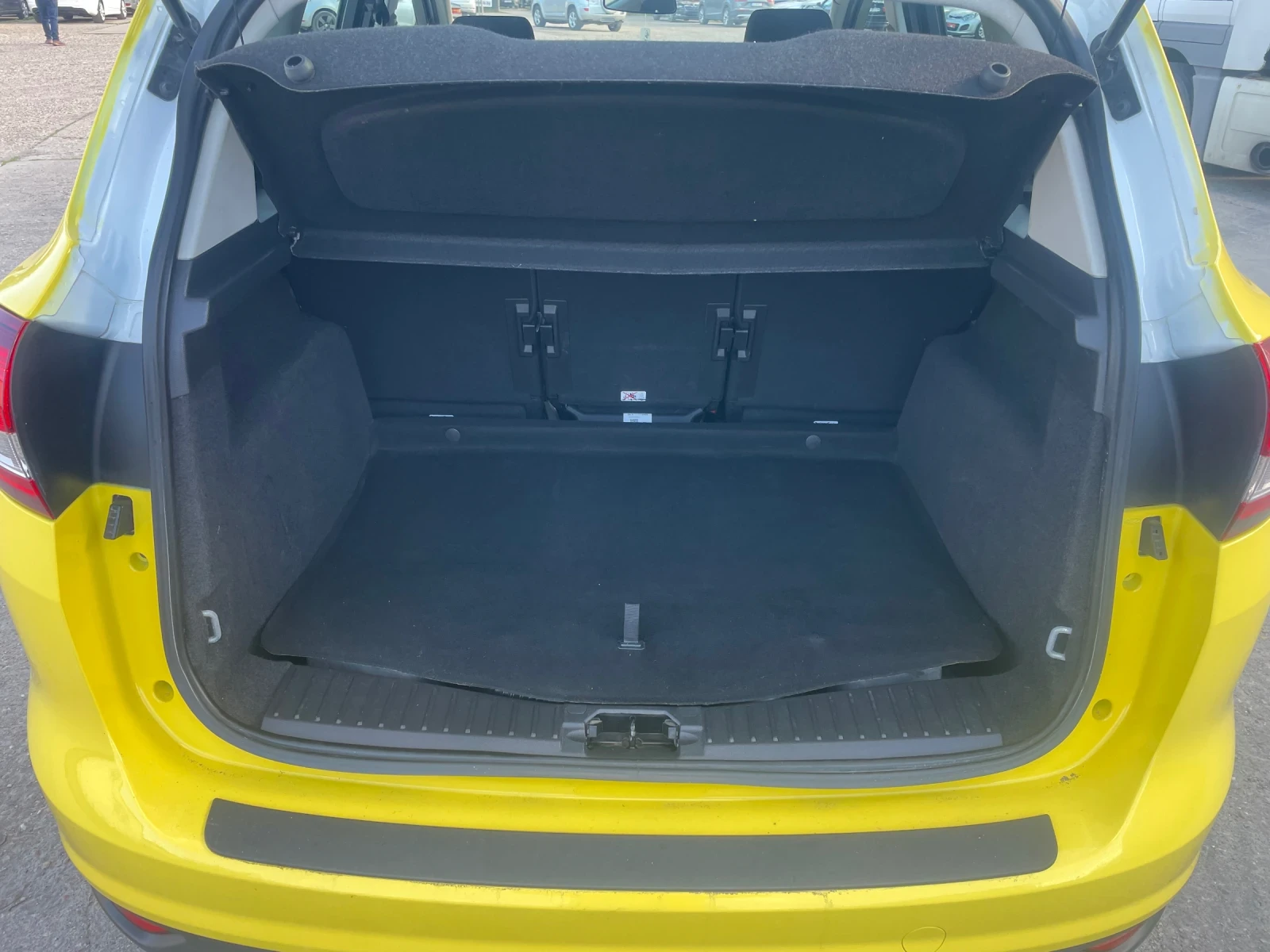 Ford C-max 1.6 бензин-ГАЗ 120кс, снимка 16 - Автомобили и джипове - 54140801