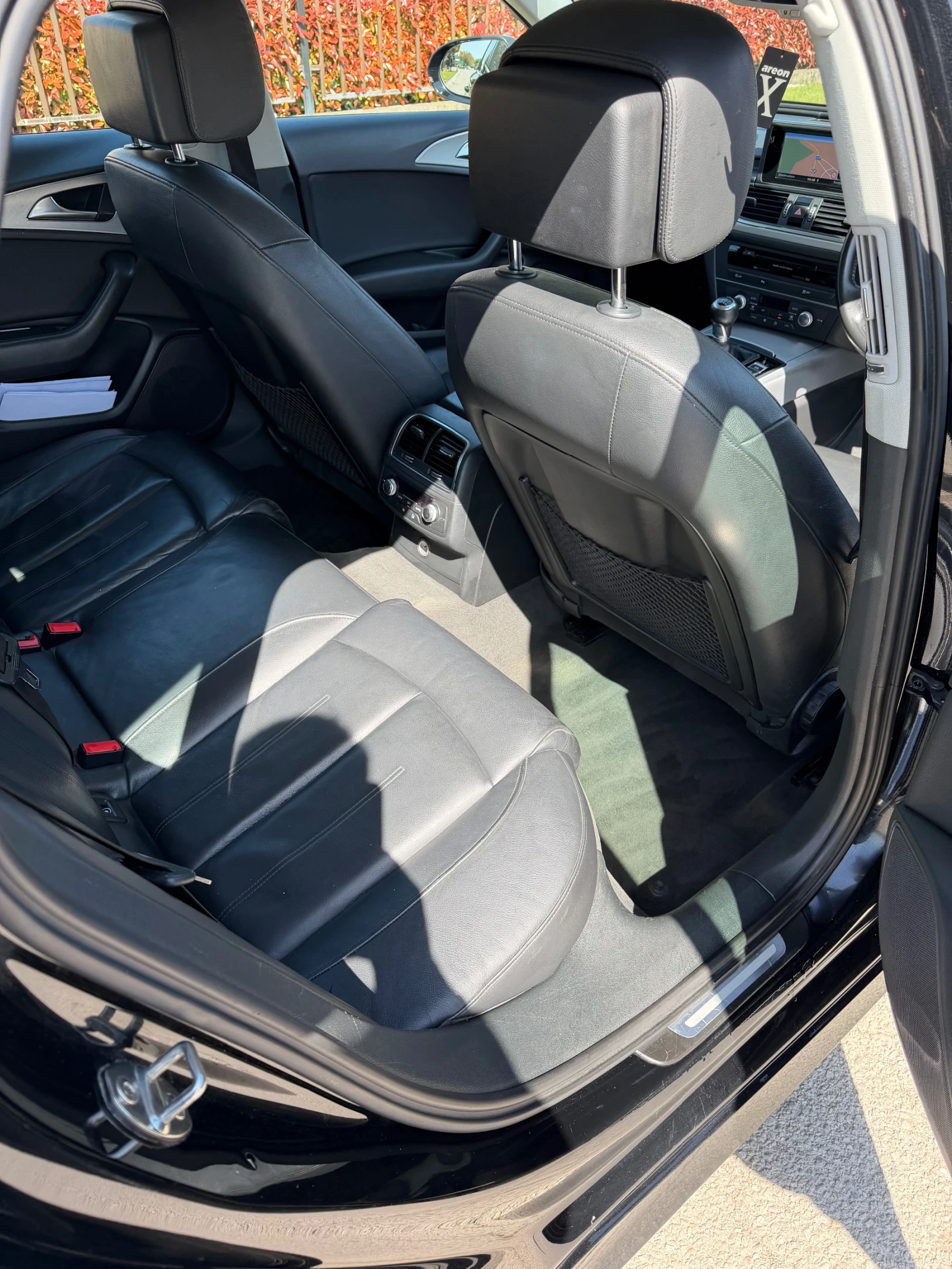 Audi A6 2.0TDI ULTRA 170PS, снимка 12 - Автомобили и джипове - 54329578