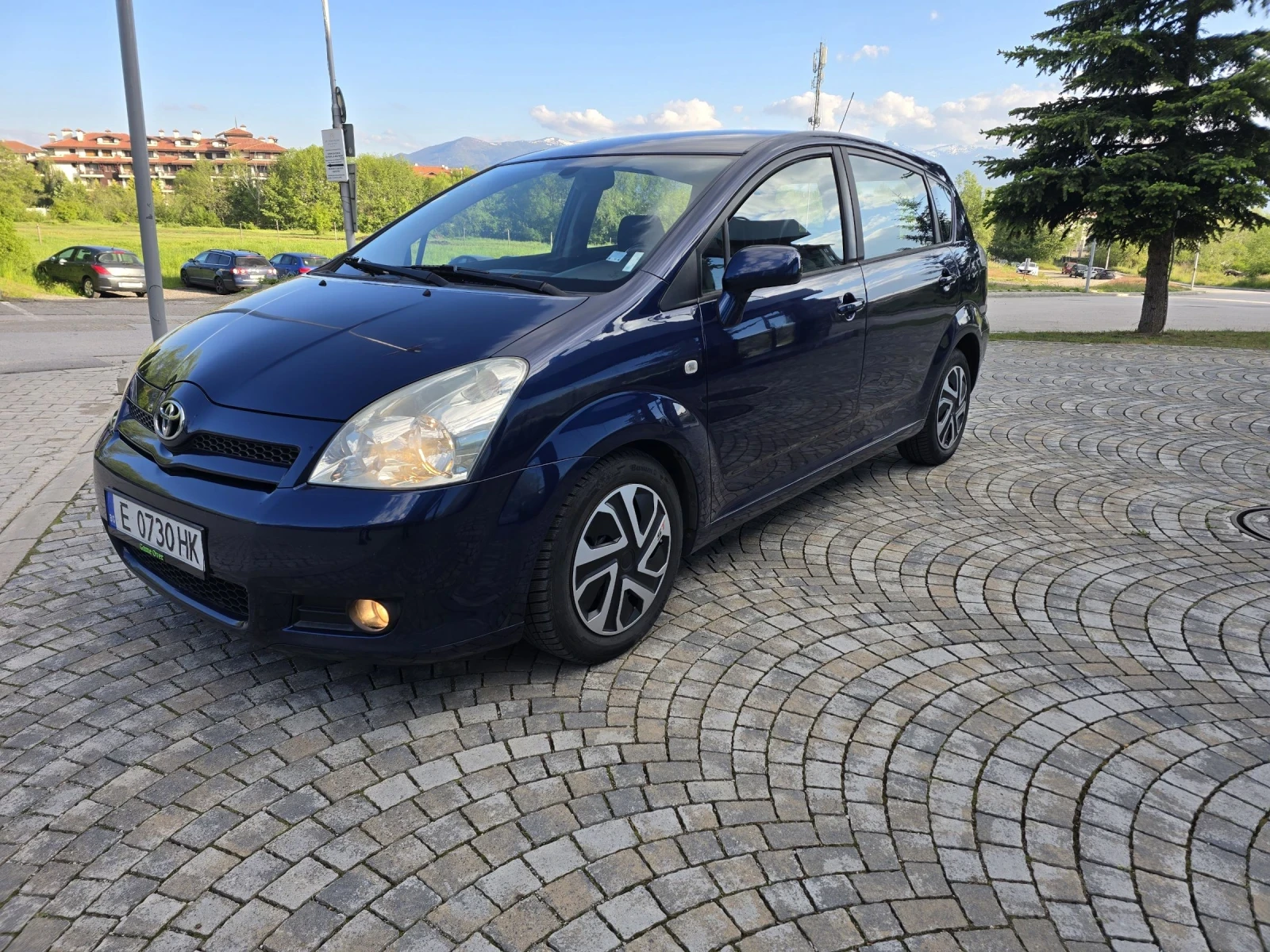 Toyota Corolla verso 1.8 Бензин-Газ