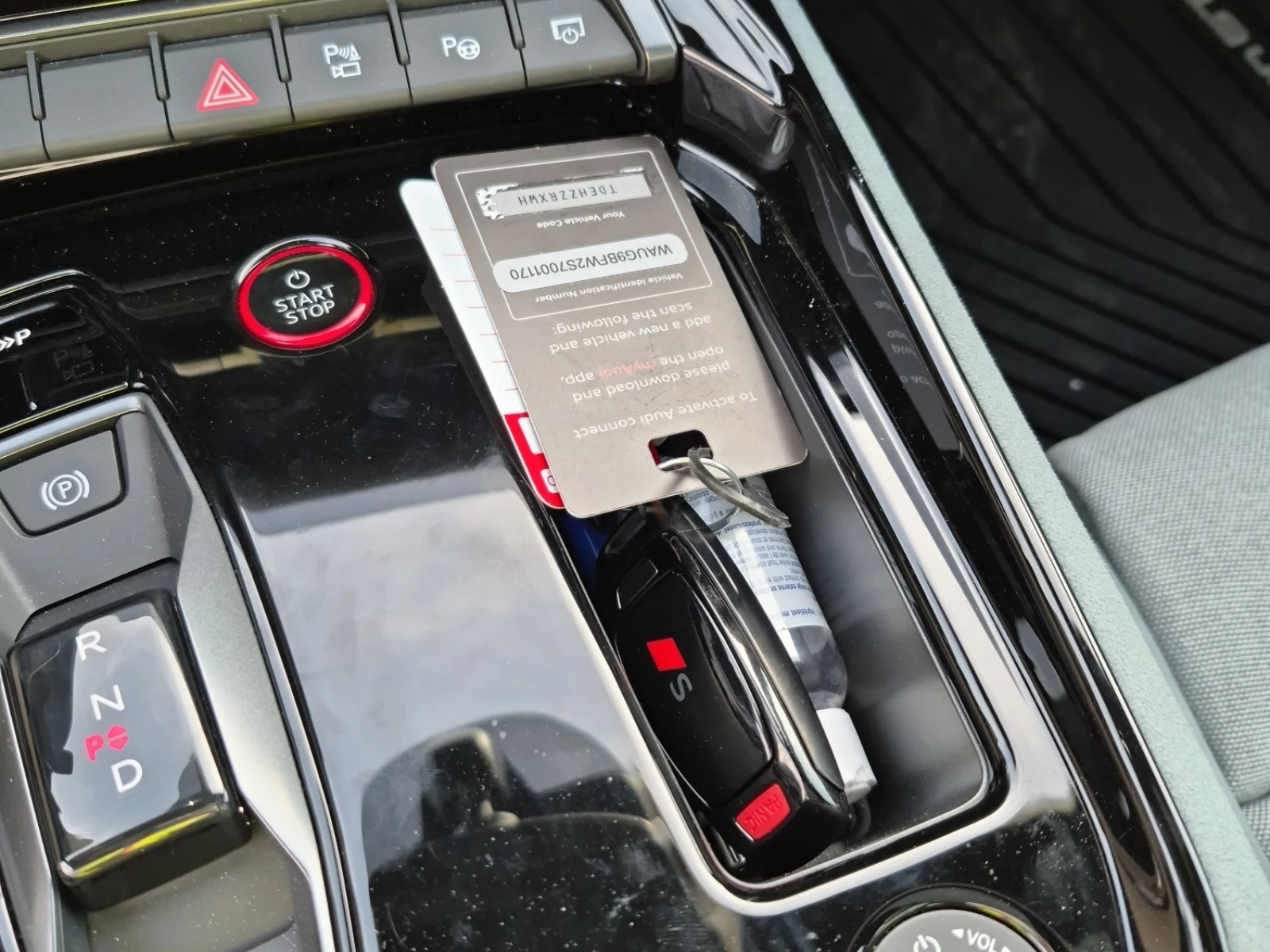 Audi E-Tron GT S, снимка 13 - Автомобили и джипове - 54643145