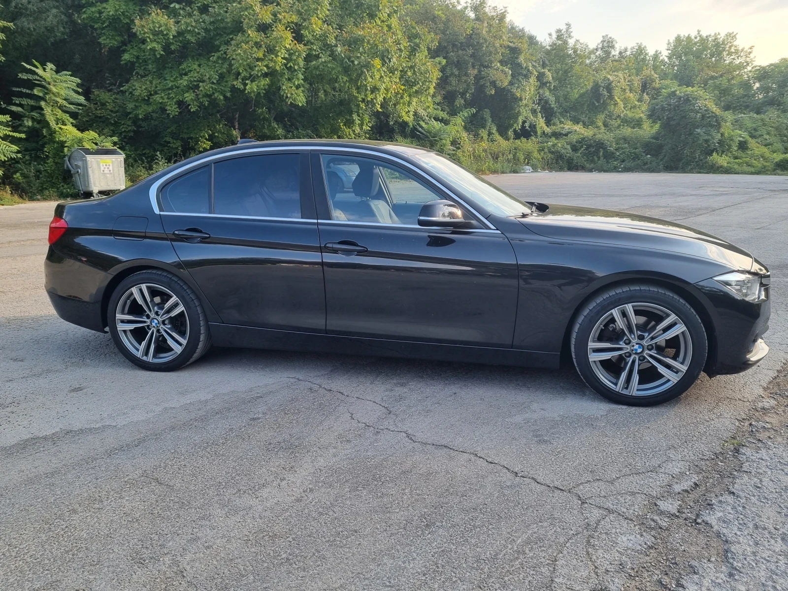 BMW 318 1.5, снимка 9 - Автомобили и джипове - 54861858