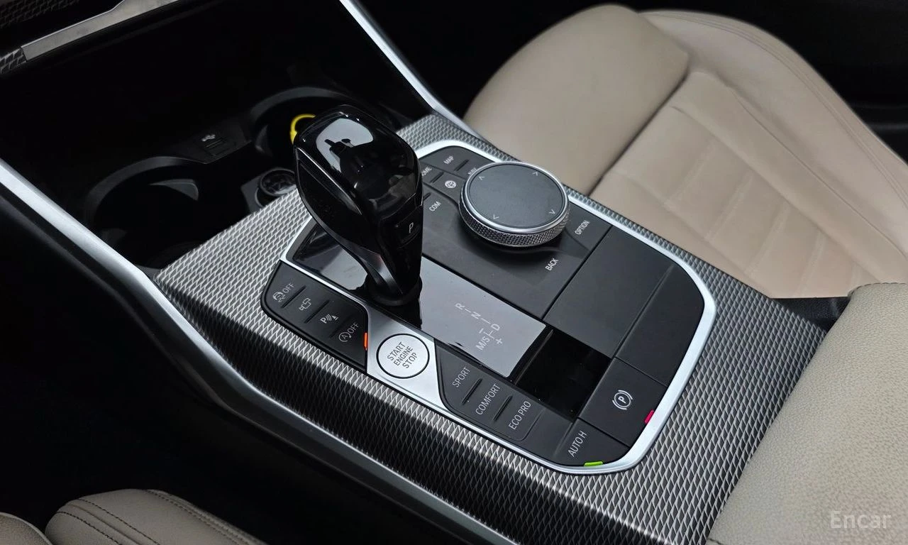 BMW 340 i HARMAN KARDON* HEAD-UP* DISTRONIC* 360 CAM* , снимка 14 - Автомобили и джипове - 55027904