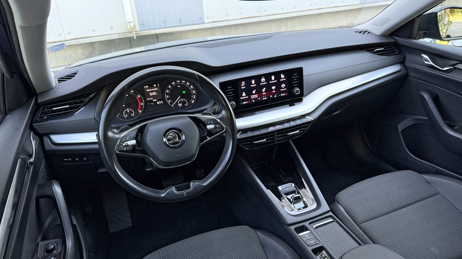 Skoda Octavia 1.5 TSI e-TEC DSG, снимка 8 - Автомобили и джипове - 55544108
