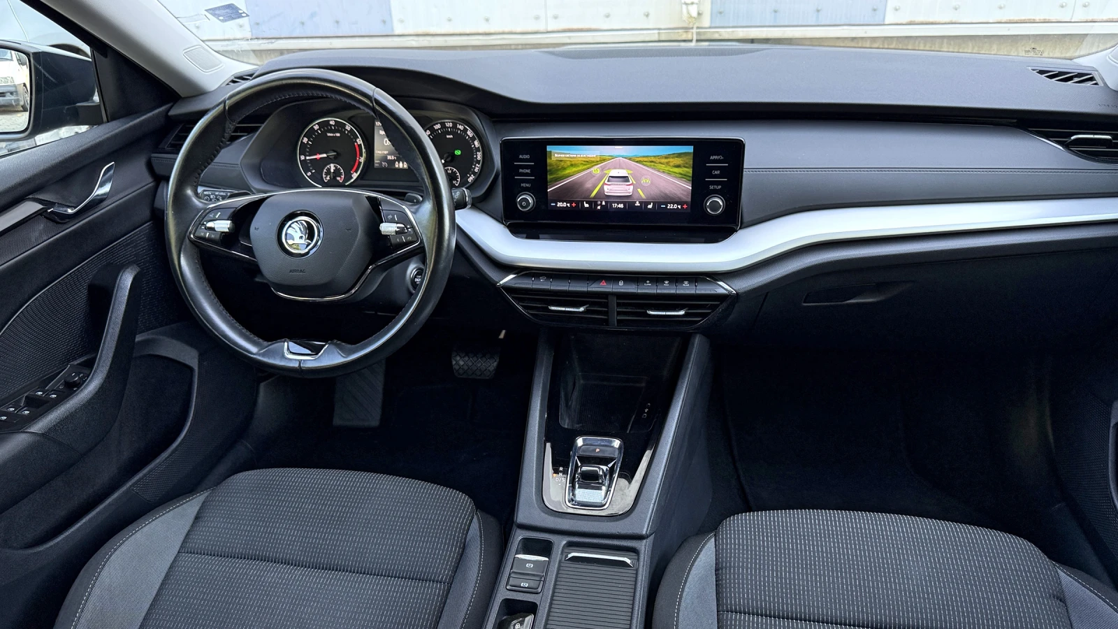 Skoda Octavia 1.5 TSI e-TEC DSG, снимка 9 - Автомобили и джипове - 55544108