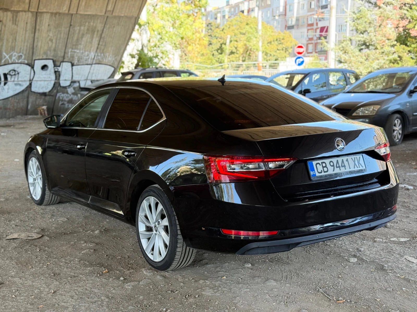 Skoda Superb 2.0 TDI DSG, снимка 9 - Автомобили и джипове - 55980085
