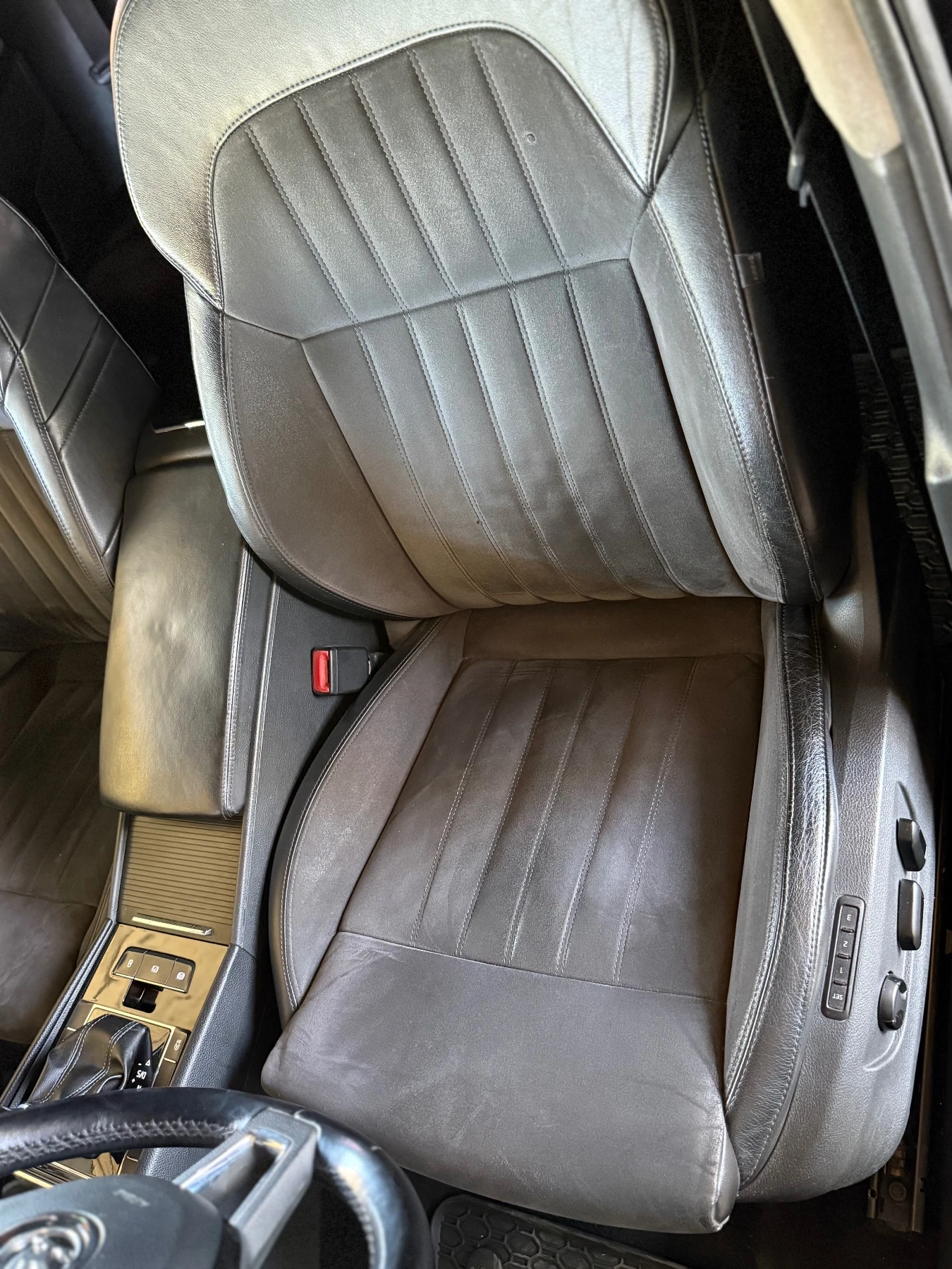 Skoda Superb 2.0 TDI DSG, снимка 12 - Автомобили и джипове - 55980085
