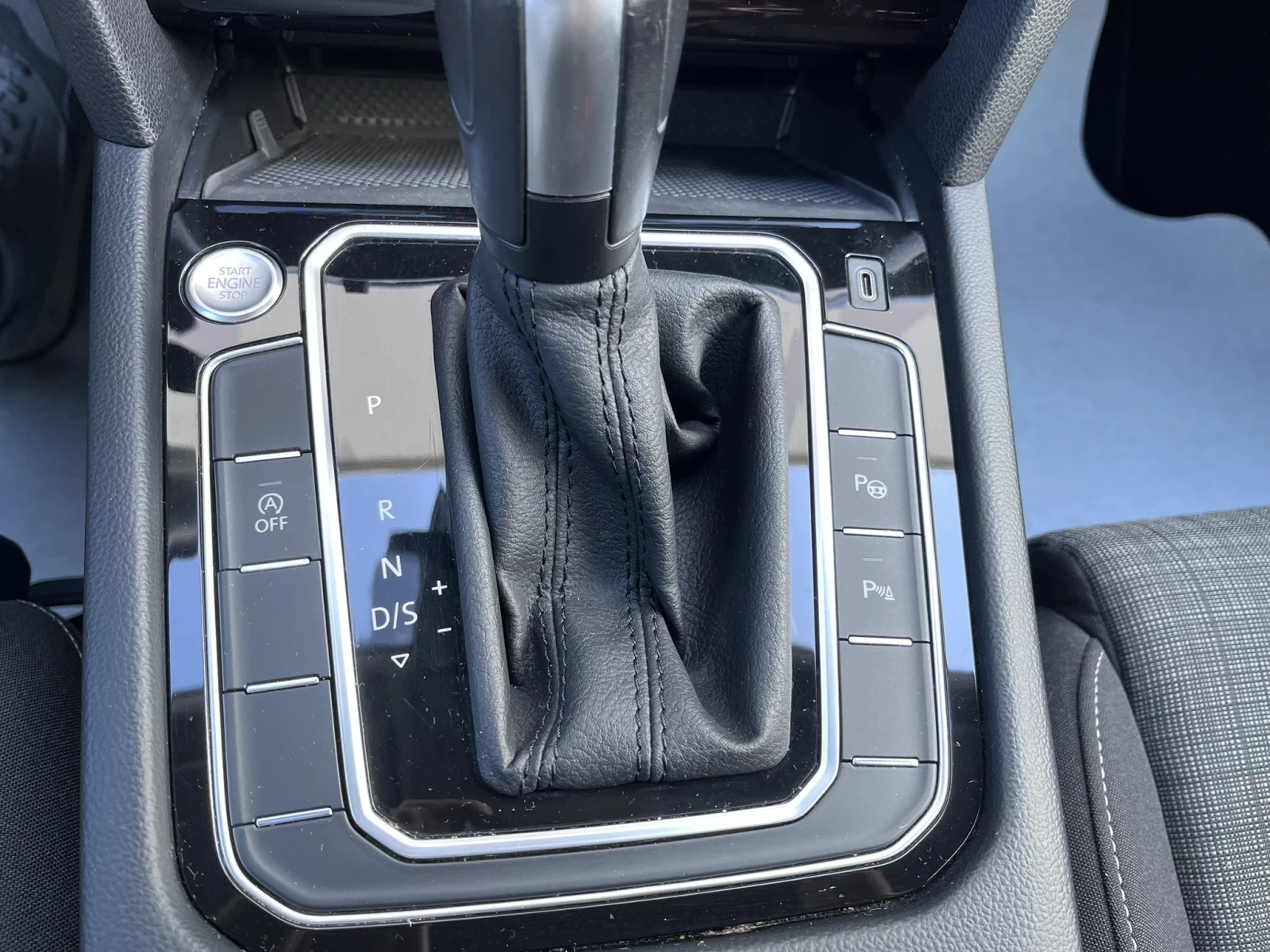 VW Passat 1.5TSI/150k.c./ DSG �� �������� / 207 EUR ����� | Mobile.bg � ����������� 13