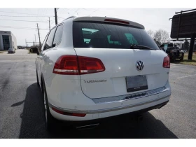VW Touareg * V6 TDI * DIESEL* HIGHLINE AWD CERTIFIED * FREE A - 33950 лв. / 17358.36 € - 19428169 5