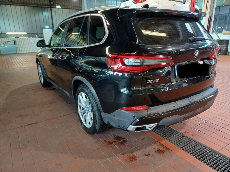 BMW X5 xDrive, снимка 2 - Автомобили и джипове - 48812427