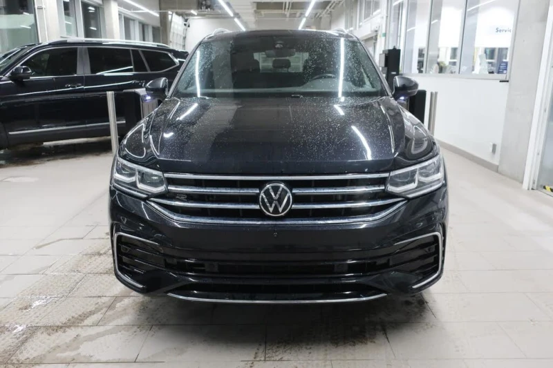 VW Tiguan Highline R-Line 4Motion , снимка 3 - Автомобили и джипове - 53373415