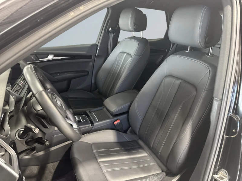 Audi Q5 !Quattro..Komfort..45TFSI!* АвтоКредит* Цена до БГ, снимка 13 - Автомобили и джипове - 53576494