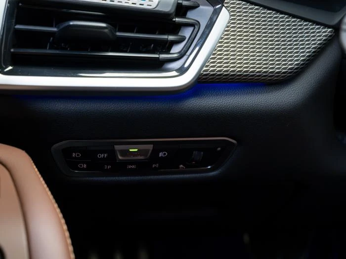 BMW X5 40i XDRIVE* M-SPORT* PANO* HUD* CAM* SOFTCLOSE* , снимка 11 - Автомобили и джипове - 56082302